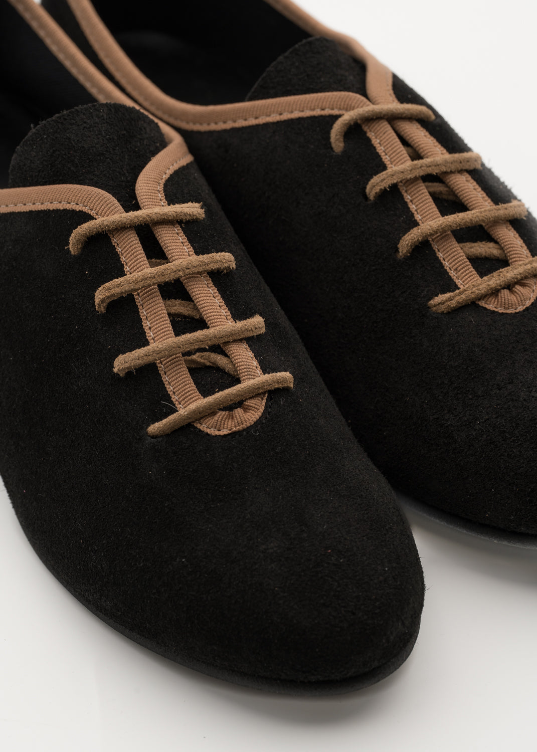 Zapato Carmel | Mr. Velous — Vista 8 | Cherubina